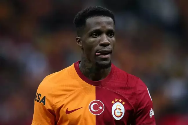 Zaha: Türkiye’ye Gitmem, Kendi Tarihimi Yazmak İçindi