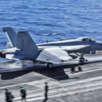 ABD donanmasında büyük şok! FA-18E tipi savaş uçağı denize düştü