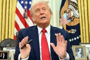 Trump’ın tarihi konuşmasını yaptı! Dünyaya vergi yağdırdı